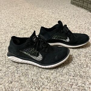 Nike Free Run Fly Knit Running Shoes